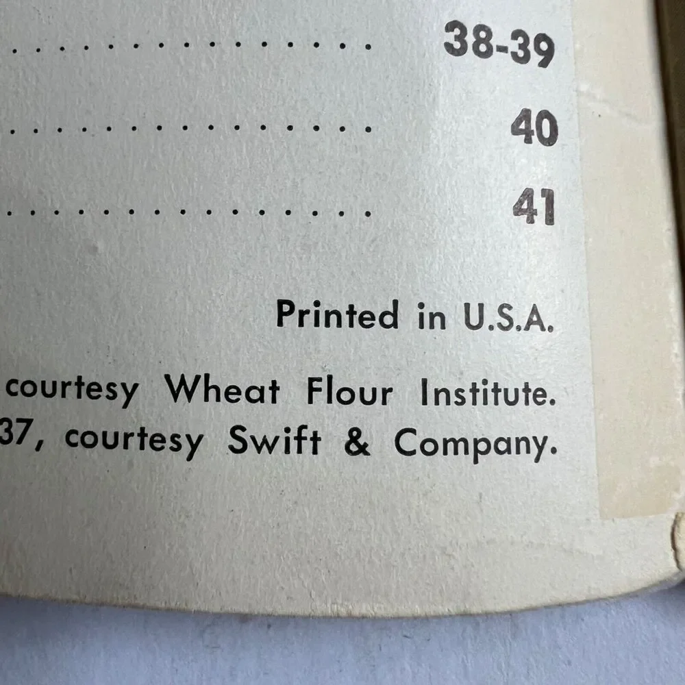Vintage 1949 Cookbook Gas Cookery with your Kenmore Paperback